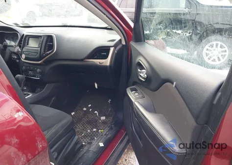 2016 Jeep Cherokee Latitude z USA, uszkodzony, nr VIN 1C4PJMCB7GW156740